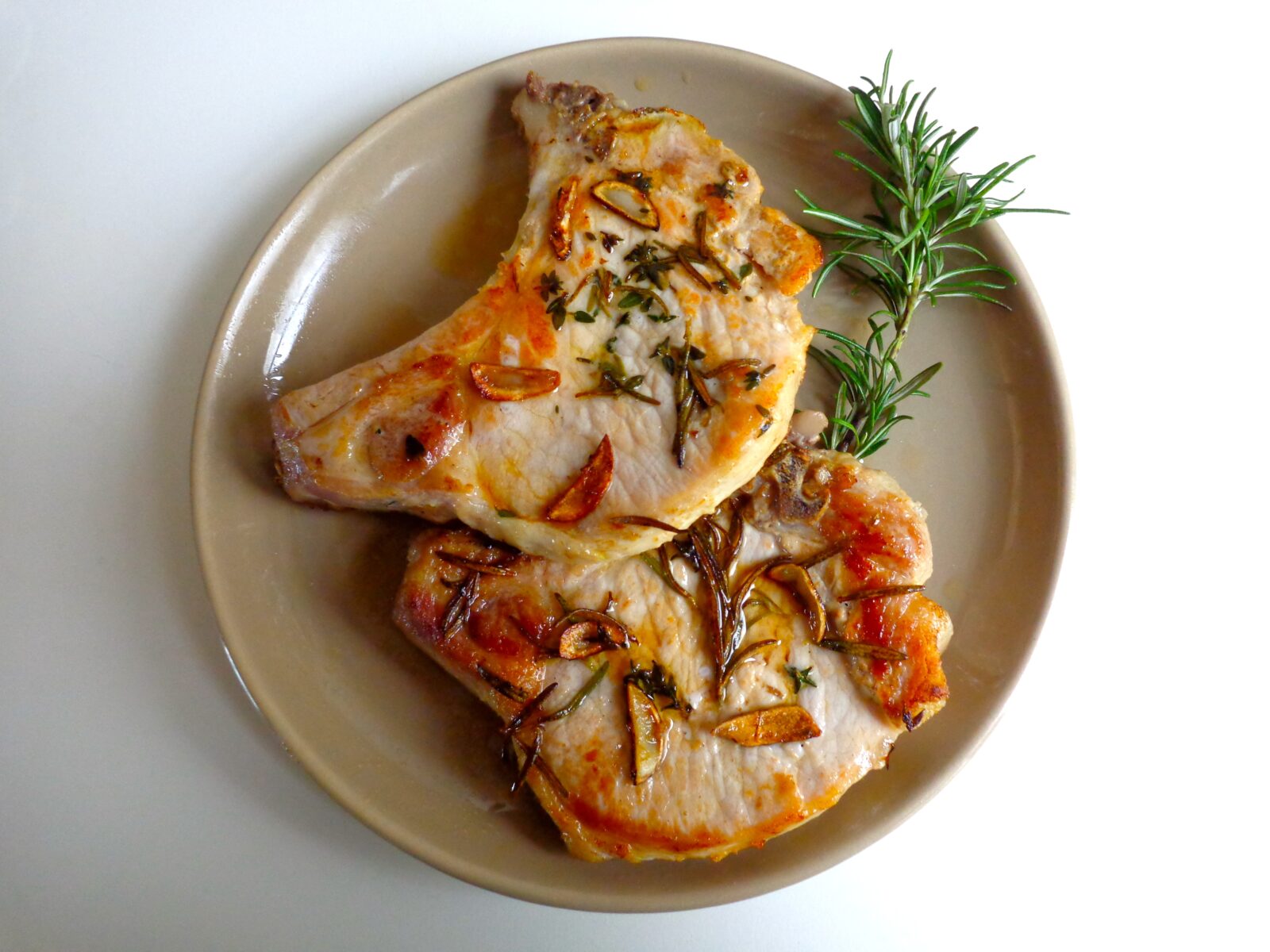 Porc grillé aux herbes de Provence The Everyday French Chef