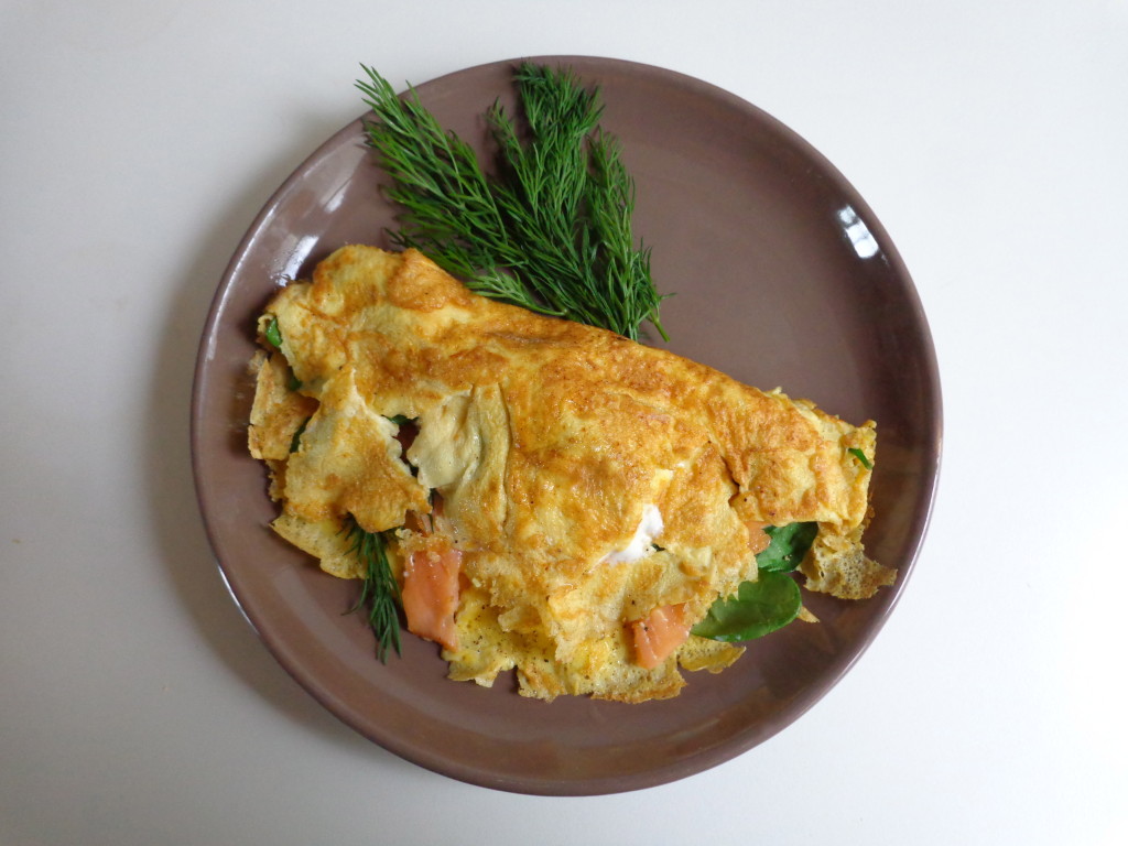 Omelette au saumon fumé et aux épinards The Everyday French Chef